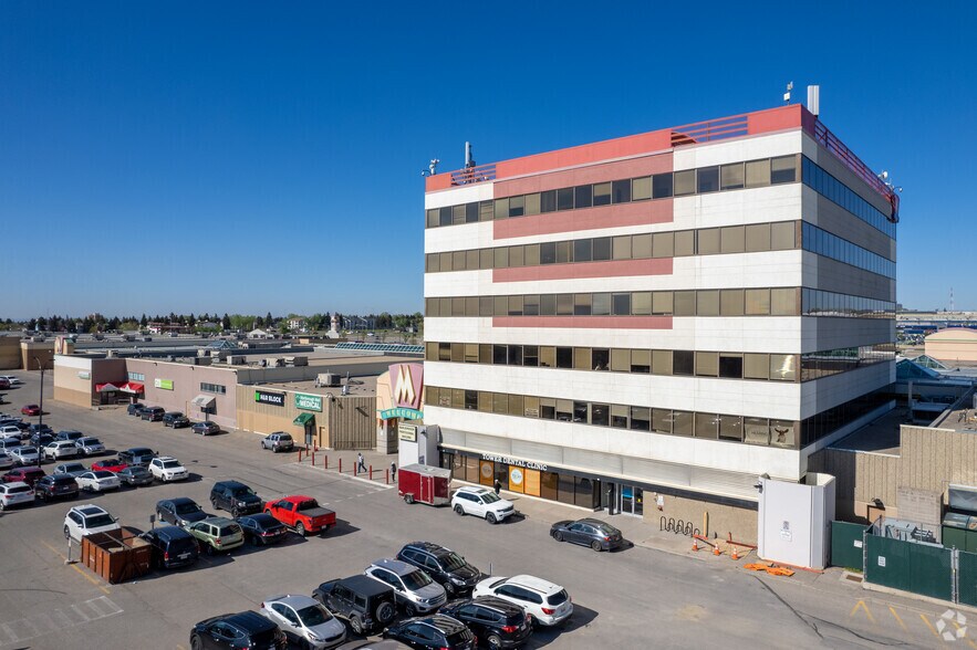 More Photos Of 433 Marlborough Way NE, Calgary Storefront For Lease