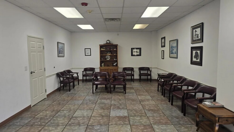 More Photos Of 3180 Central Mall Dr, Port Arthur Medical For Sale
