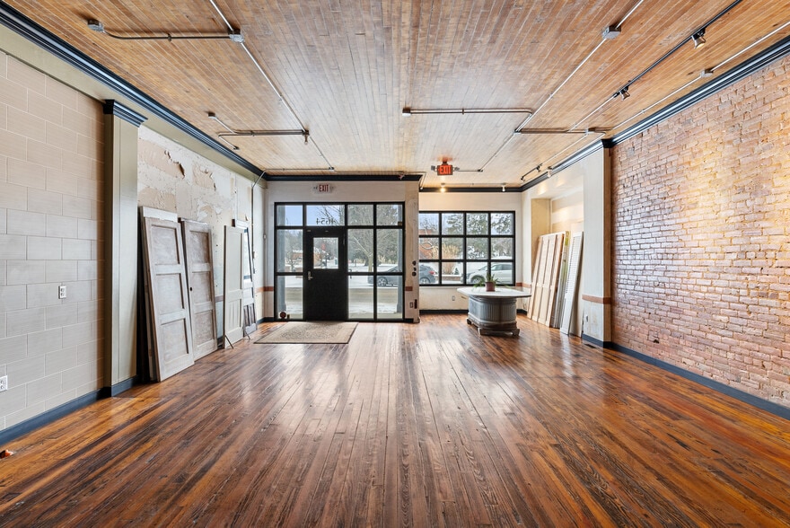 More Photos Of 4654 Water St, Columbiaville Storefront Retail Residential For Sale