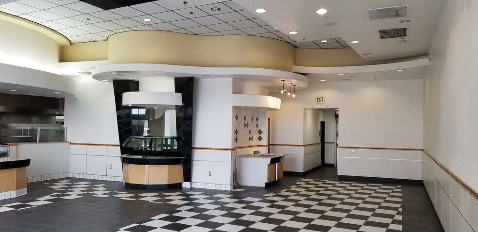 More Photos Of 874-888 New Los Angeles Ave, Moorpark Restaurant For Lease