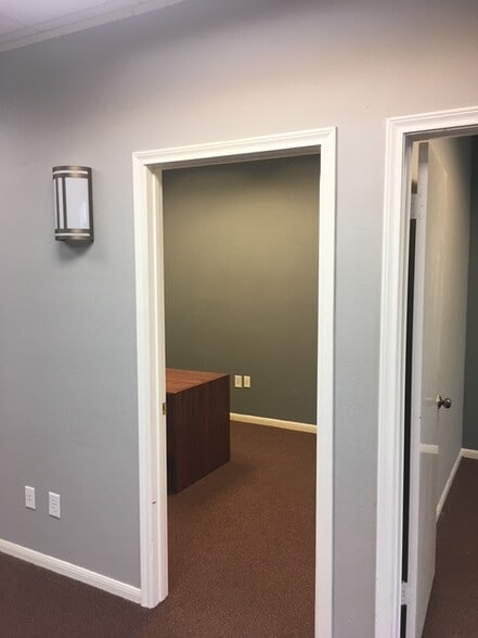 More Photos Of 12103-12215 Heatherwick, Cypress Unknown For Lease