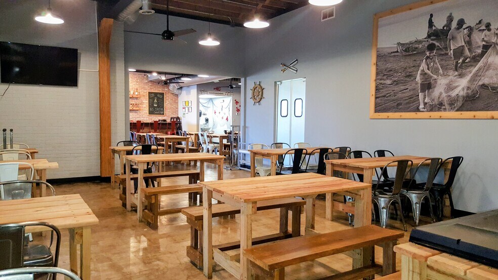 More Photos Of 15507 S Route 59, Plainfield Storefront Retail Office For Lease