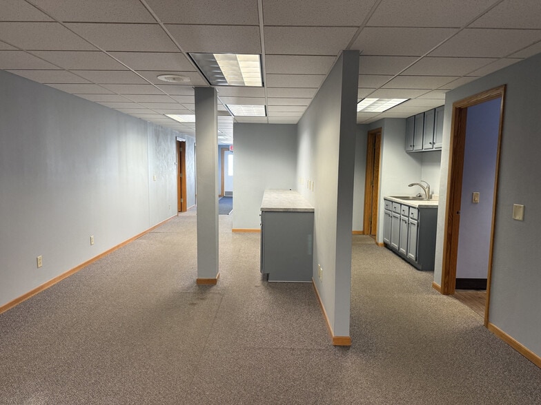 More Photos Of 6135 N American Ln, De Forest Warehouse For Lease