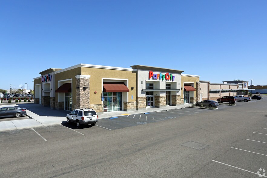 More Photos Of 2140-2184 N Imperial Ave, El Centro Unknown For Lease