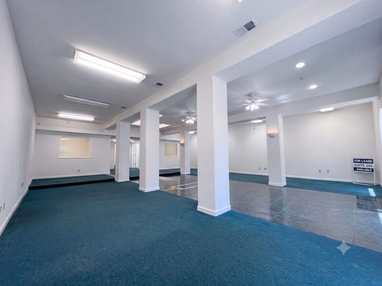More Photos Of 1616 Alhambra Ave, Martinez Storefront For Lease