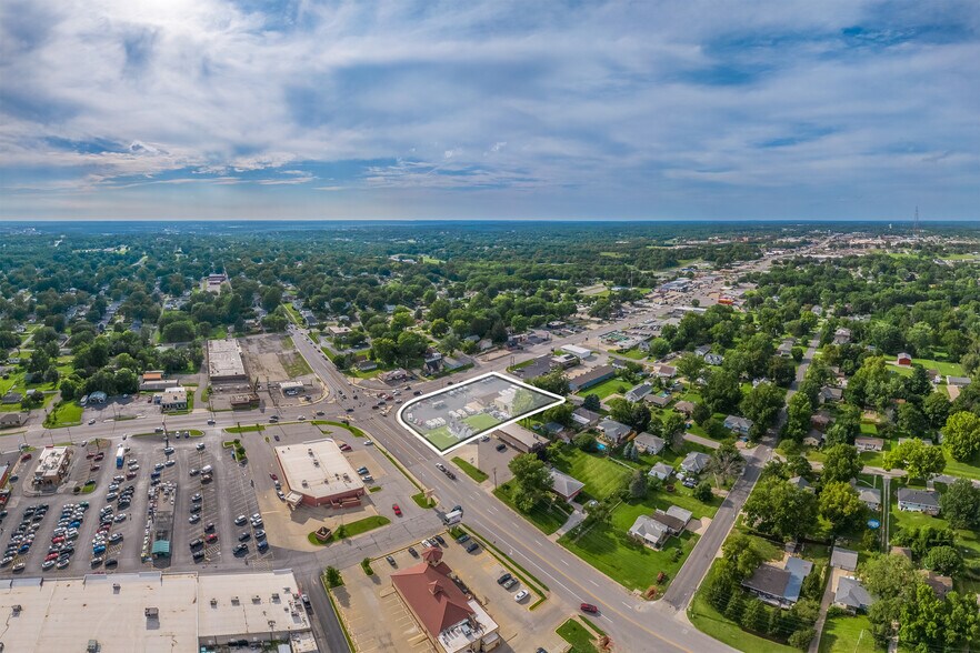 More Photos Of 1209 S Belt Hwy, Saint Joseph Auto Dealership For Sale