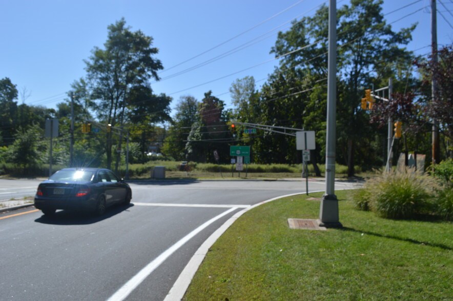 More Photos Of W Oakland Ave, Oakland Land For Sale