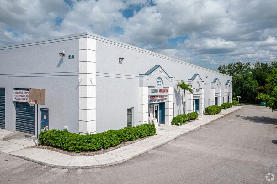 More Photos Of 2101-2177 NW 22nd St, Pompano Beach Warehouse For Lease