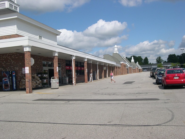 More Photos Of 12644-12692 Chillicothe Rd, Chesterland Unknown For Lease