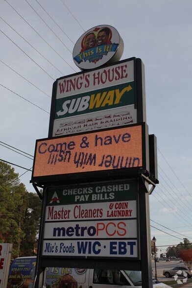 More Photos Of 4065 Memorial Dr, Decatur Unknown For Lease