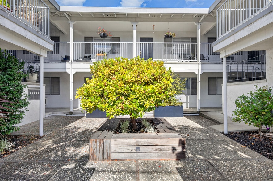 More Photos Of 1465 Mt Pisgah Rd, Walnut Creek Apartments For Sale