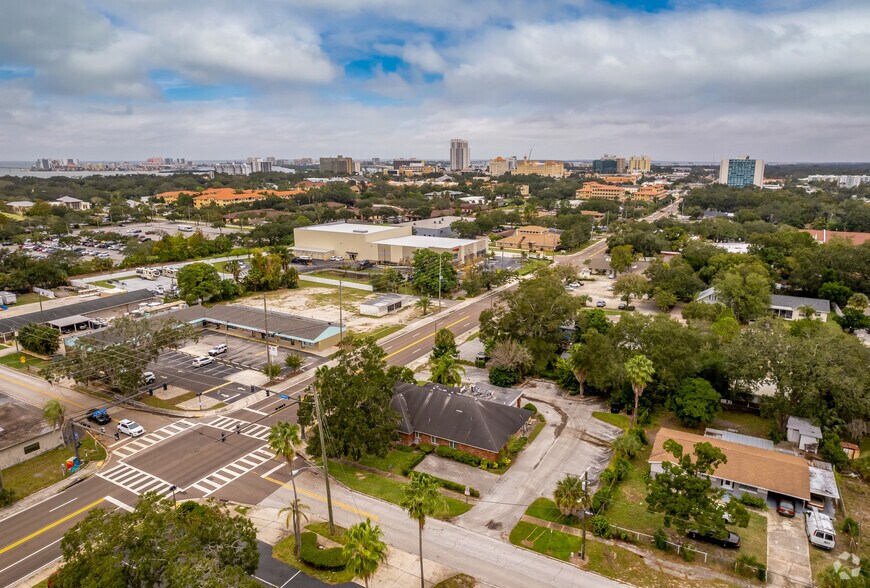 More Photos Of 1107 S Myrtle Ave, Clearwater Medical For Sale
