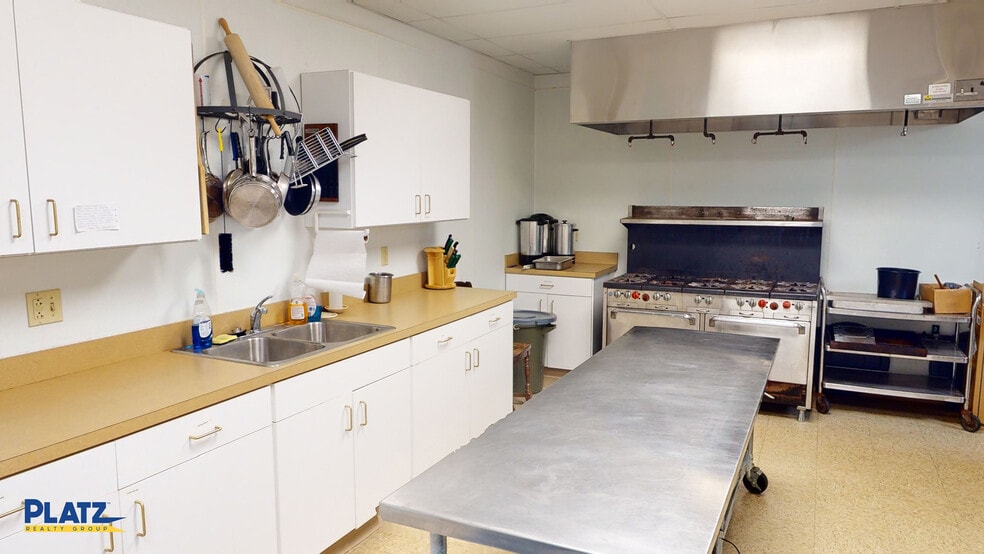 More Photos Of 8387 Tod Ave, Youngstown Lodge Meeting Hall For Sale