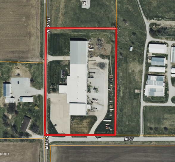 More Photos Of 545 N 1st St, Geneva Warehouse For Sale