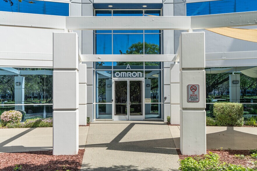 More Photos Of 4225 Hacienda Dr, Pleasanton Warehouse For Lease