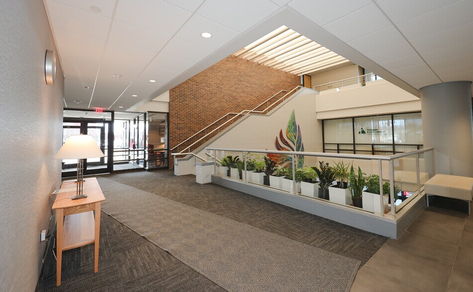 More Photos Of 30 Temple St, Nashua Office For Lease
