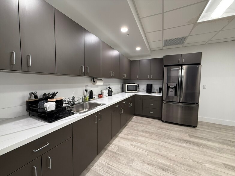 More Photos Of 14-18 Imperial Pl, Providence Loft Creative Space For Sale