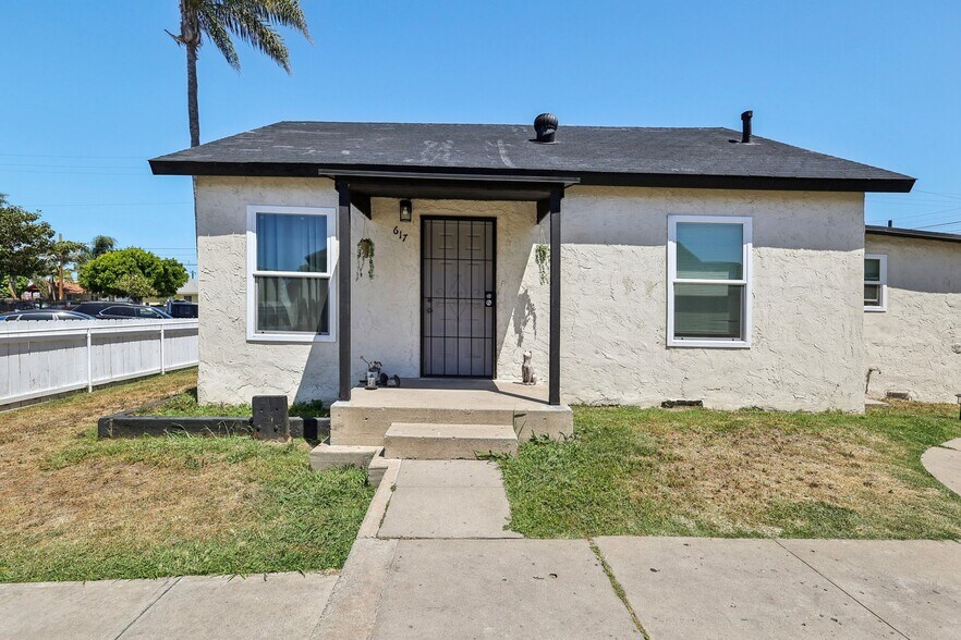 More Photos Of 617-625 A Ave, National City Apartments For Sale