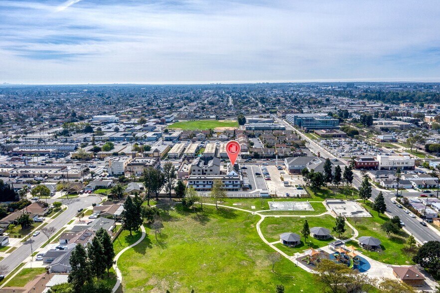 More Photos Of 8291-8295 Westminster Blvd, Westminster Medical For Lease