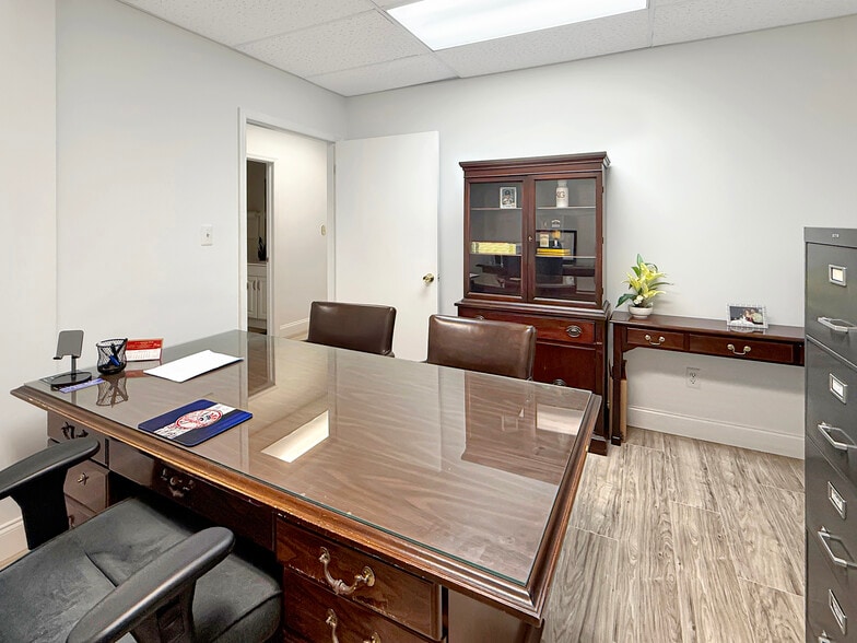 More Photos Of 422 Morris Ave, Long Branch Office For Lease