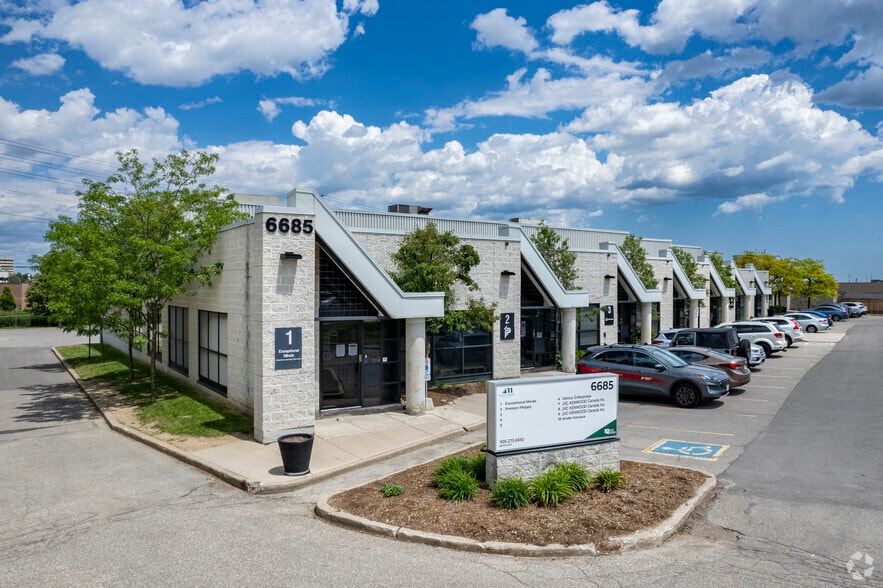 Primary Photo Of 6685 Millcreek Dr, Mississauga Light Distribution For Lease