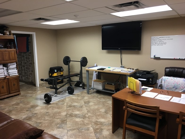 More Photos Of 3380 NW 151st Ter, Miami Warehouse For Sale