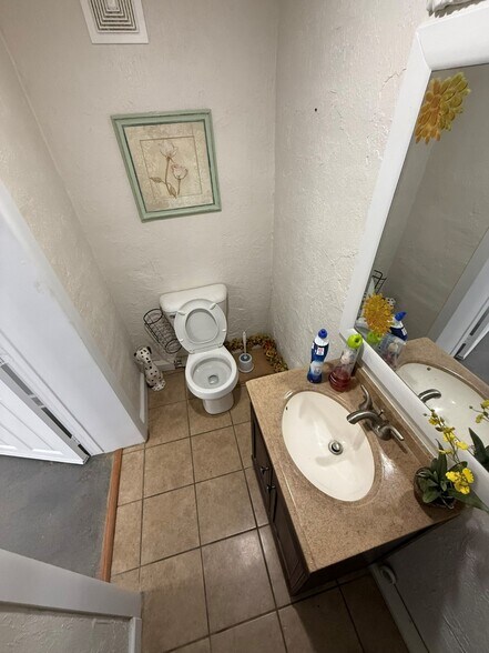 More Photos Of 221 W Main St, Woodbury General Retail For Sale