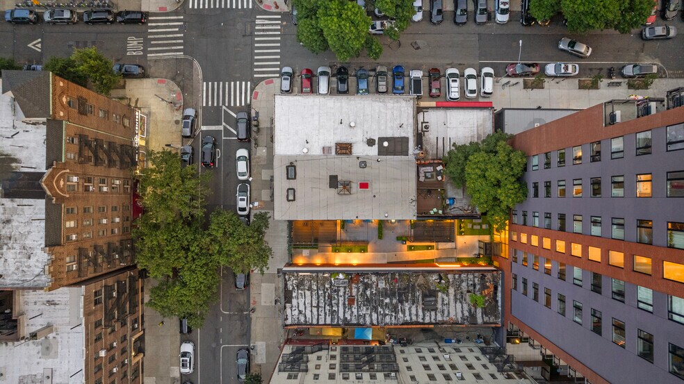 More Photos Of 886 Franklin Ave, Brooklyn Multifamily For Sale