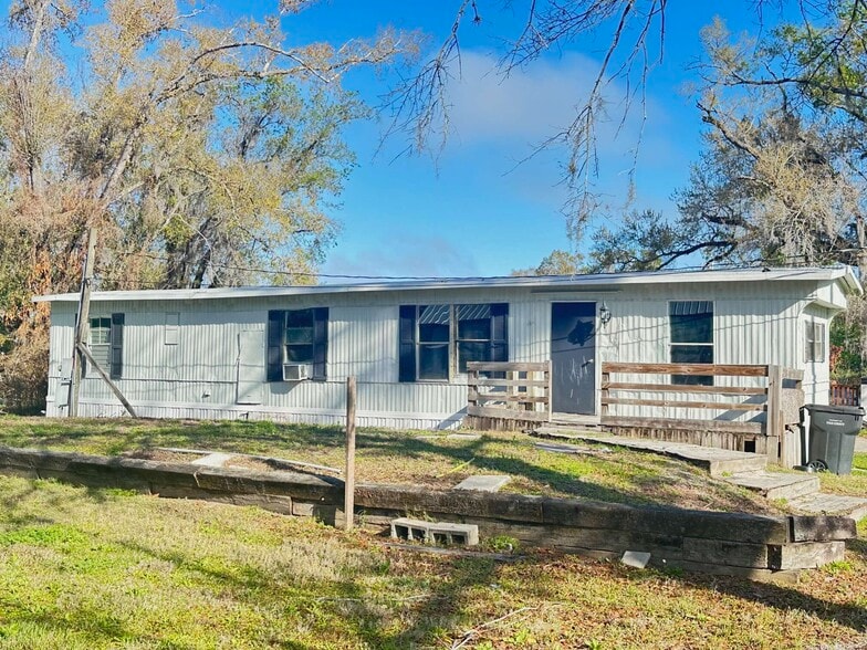 More Photos Of 711 Nashville Rd, Lakeland Multifamily For Sale