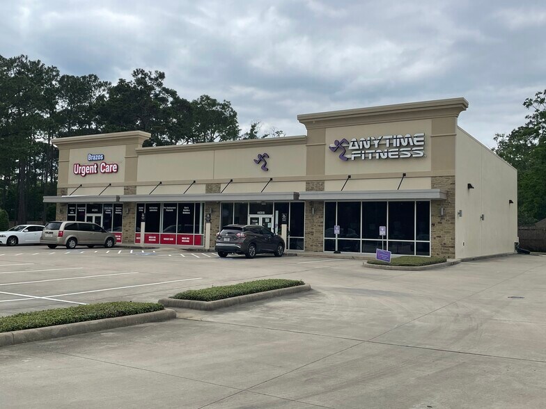More Photos Of 4420 W Main St, League City Unknown For Lease