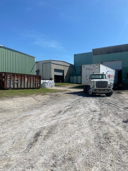 More Photos Of 1428 County Road 930, Mexia Warehouse For Sale