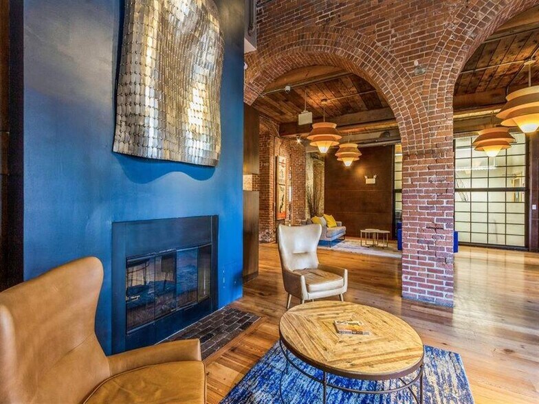 More Photos Of 166 Valley St, Providence Apartments For Sale