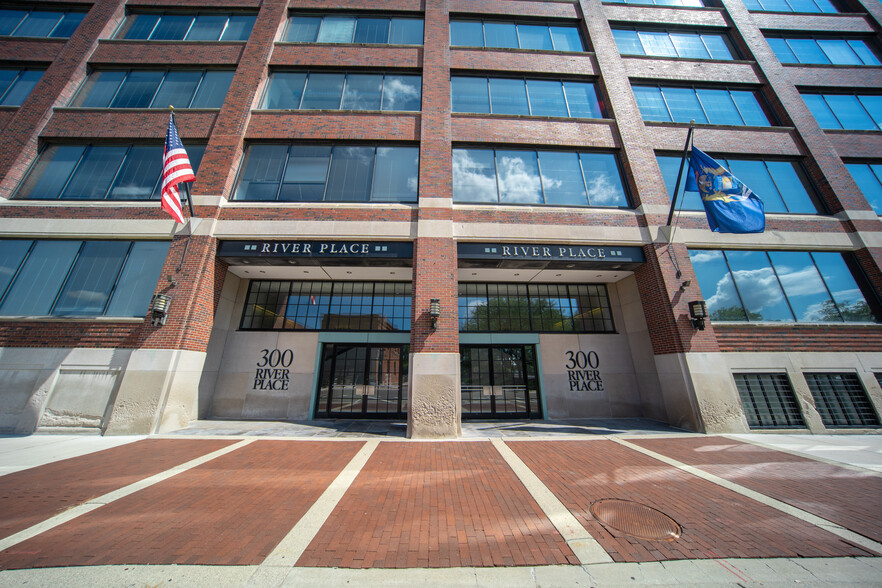 Primary Photo Of 300 River Place, Detroit Office For Lease