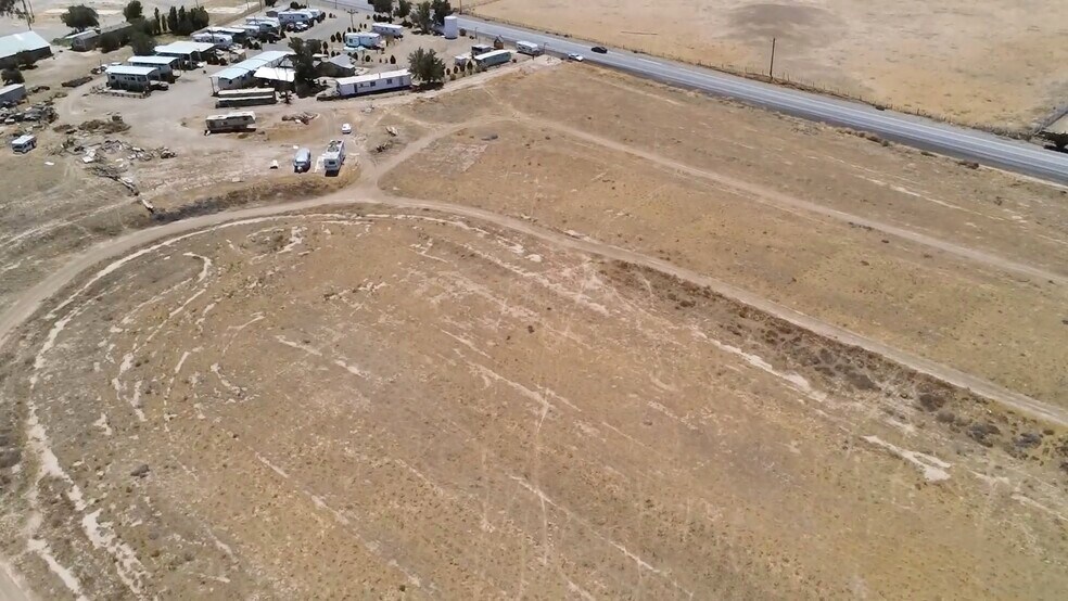 More Photos Of CNR of CA-166 & Bell Drive, New Cuyama Land For Sale