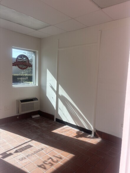 More Photos Of 1250-1264 SW Biltmore St, Port Saint Lucie Industrial For Sale
