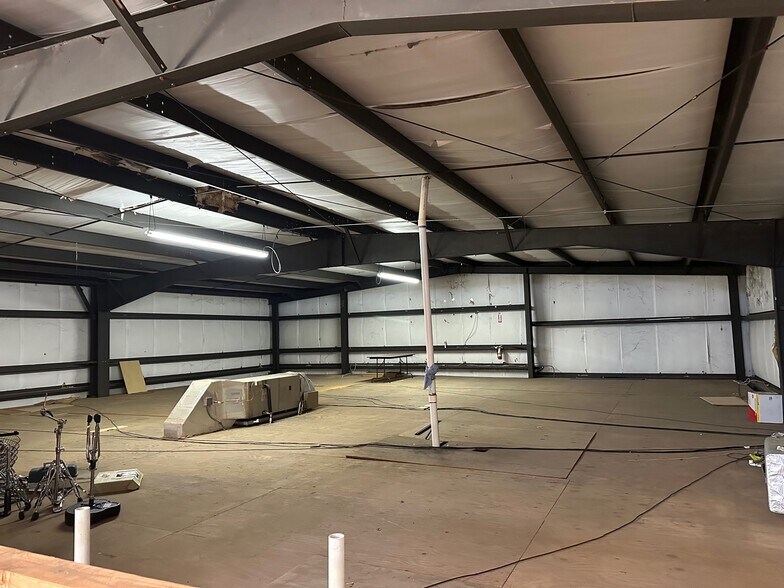 More Photos Of 2430 S US Highway 301, Tampa Distribution For Sale