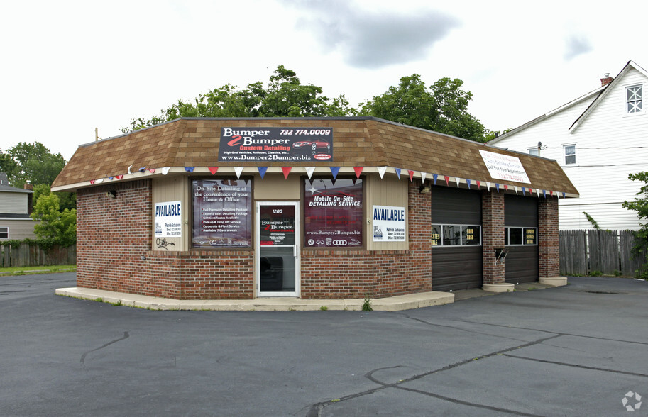 Primary Photo Of 1200 Corlies Ave, Neptune Auto Repair For Lease