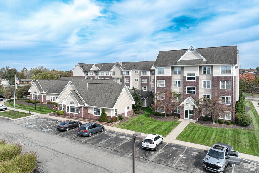 More Photos Of 1308 Freedom Rd, Cranberry Township Hotel For Sale