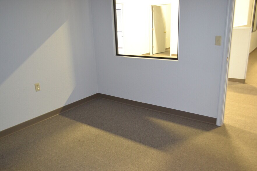 More Photos Of 6717-6719 E 2nd St, Prescott Valley General Retail For Lease