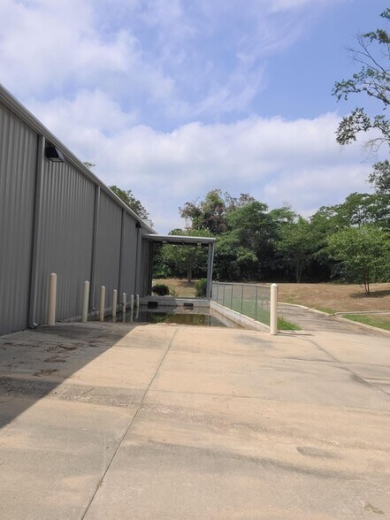 More Photos Of 400 Washington Ave, Mansfield Freestanding For Sale