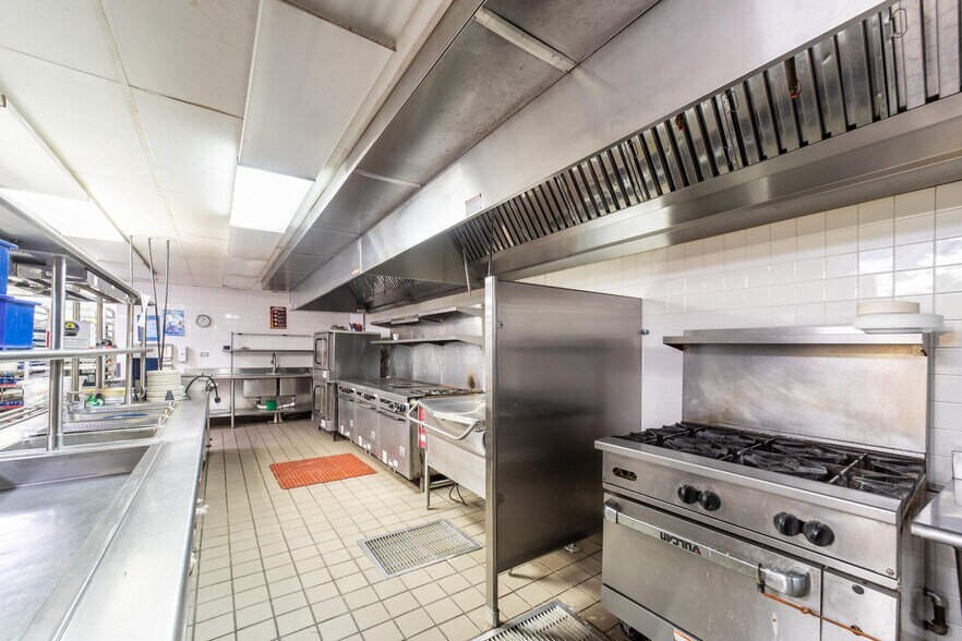 More Photos Of 728 Bunn Dr, Princeton Skilled Nursing Facility For Sale