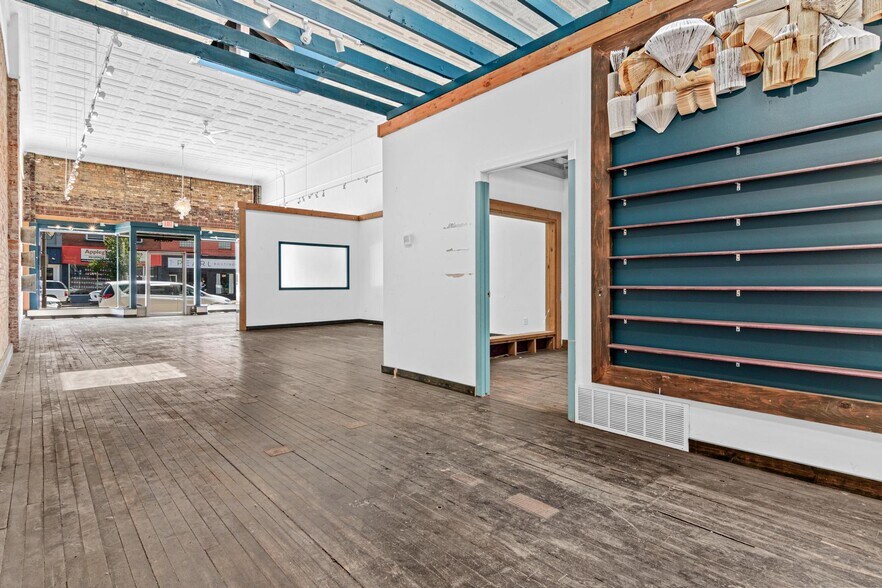 More Photos Of 251 S Knowles Ave, New Richmond Office For Sale