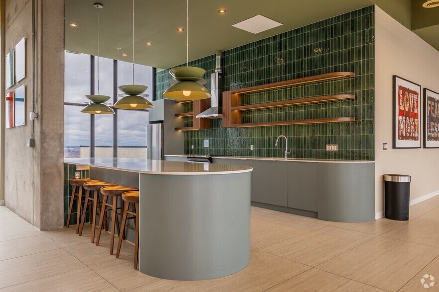 More Photos Of 2140 Baseline, Ottawa Apartments For Lease