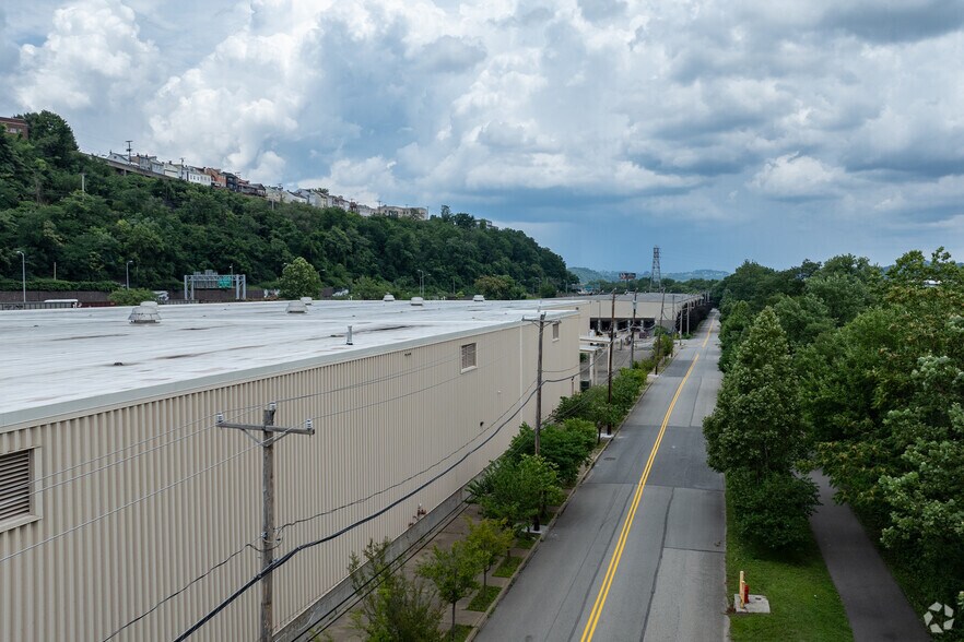 More Photos Of 1080 River Ave, Pittsburgh Warehouse For Lease
