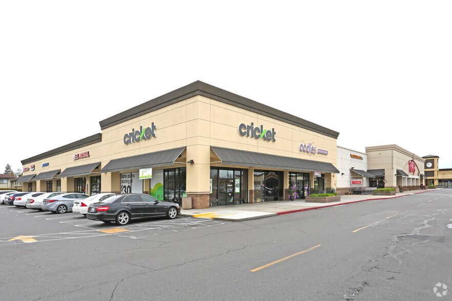 Primary Photo Of 3430 Tully Rd, Modesto Unknown For Lease