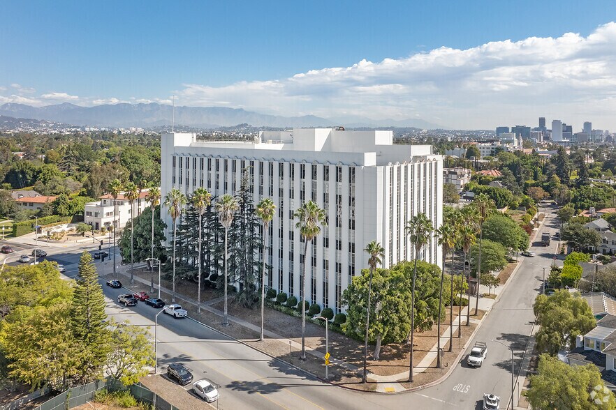 More Photos Of 4680 Wilshire Blvd, Los Angeles Office Residential For Sale