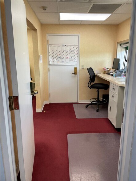 More Photos Of 3555 N Glenstone Ave, Springfield Bank For Sale