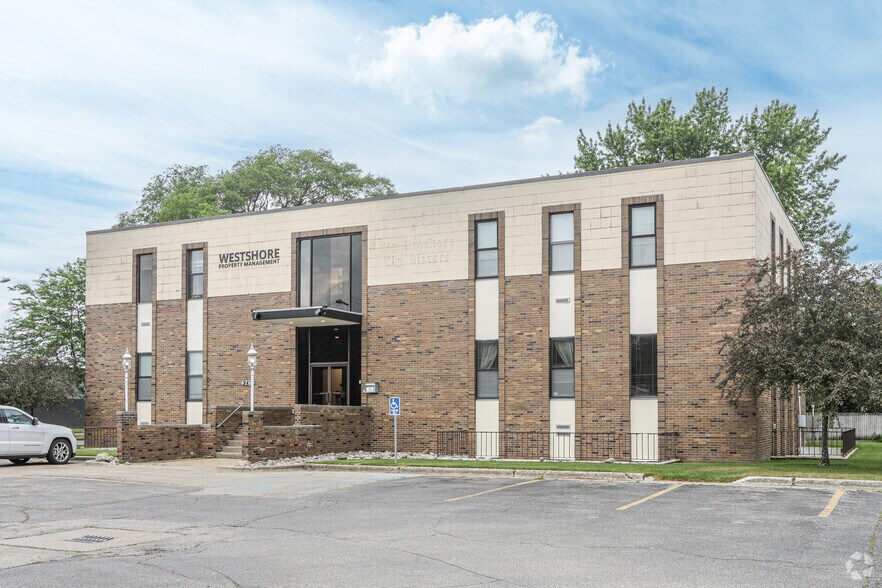 Primary Photo Of 4265 Grand Haven Rd, Muskegon Office For Lease