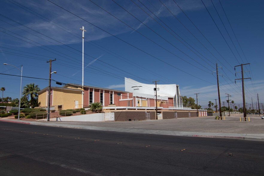 More Photos Of 1701 E Oakey Blvd, Las Vegas Religious Facility For Sale