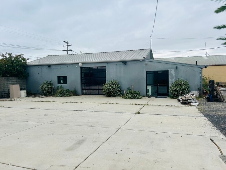 More Photos Of 331 Pine St, Ripon Unknown For Lease
